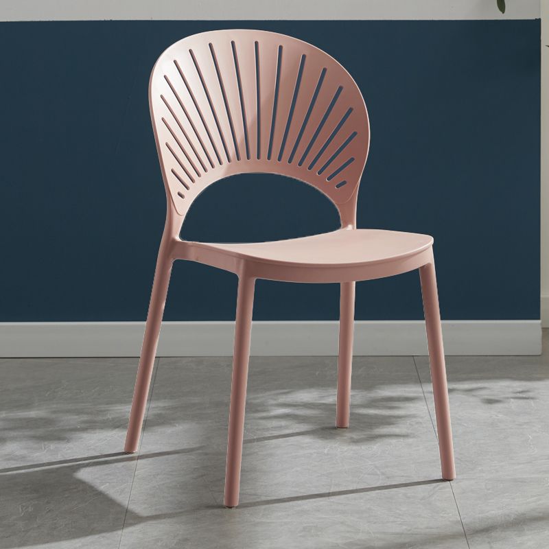 Scandinavian Matte Finish Plastic Dining Chair Home Stacking Side Chair