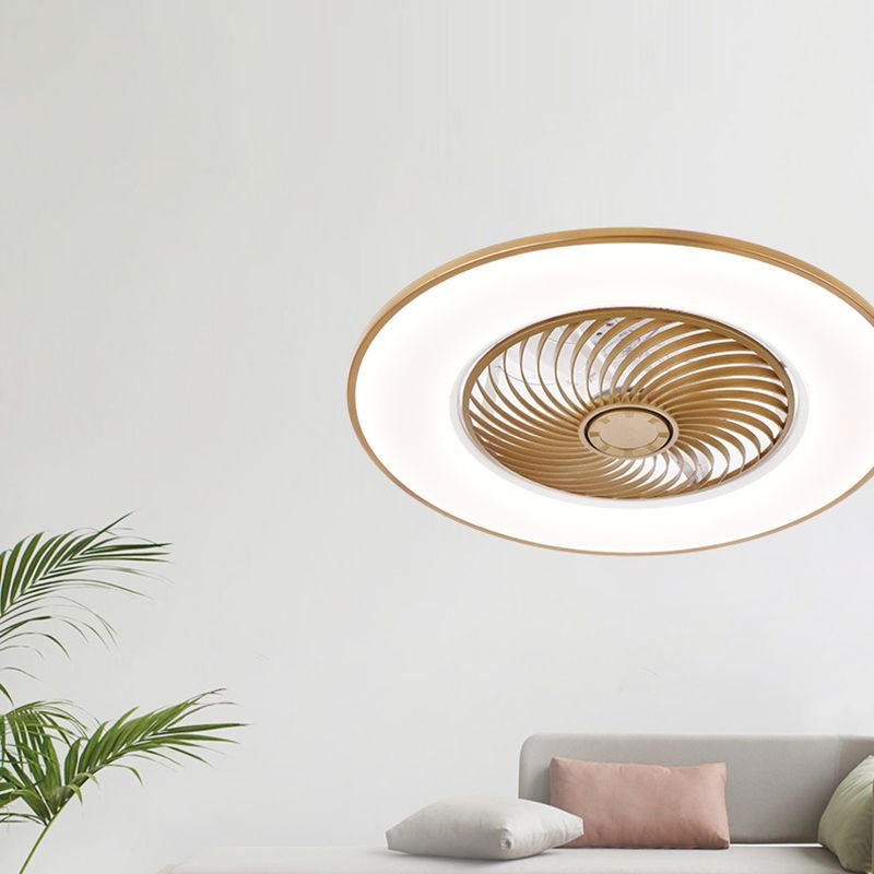 Ventiladores de techo LED circulares acrílicos en el estilo de techo de hierro forjado de estilo conciso moderno para el dormitorio