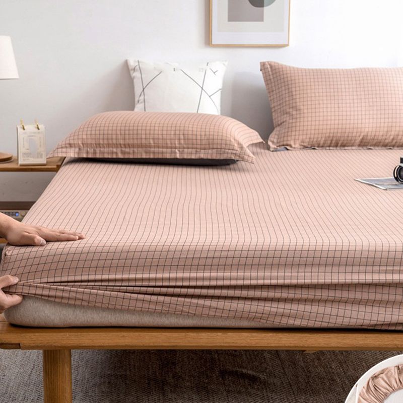 Cotton Bed Sheet 3-Piece Grid Fade Resistant Sheet Set in Pink