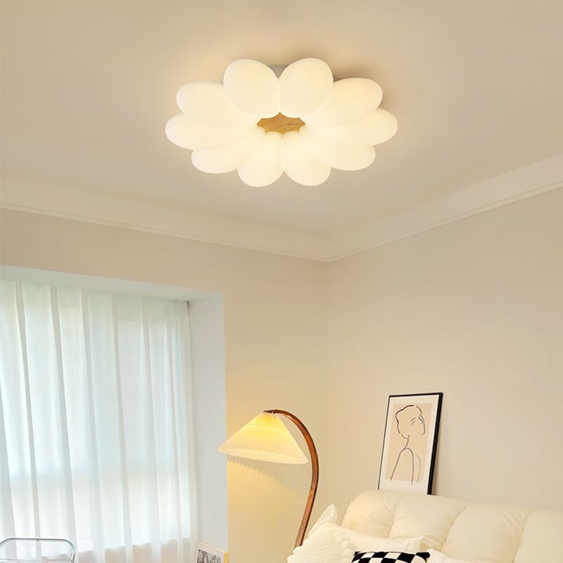 Flower Shape Flush Chandelier Lighting Modern Flush Mount Lighting in White Finish