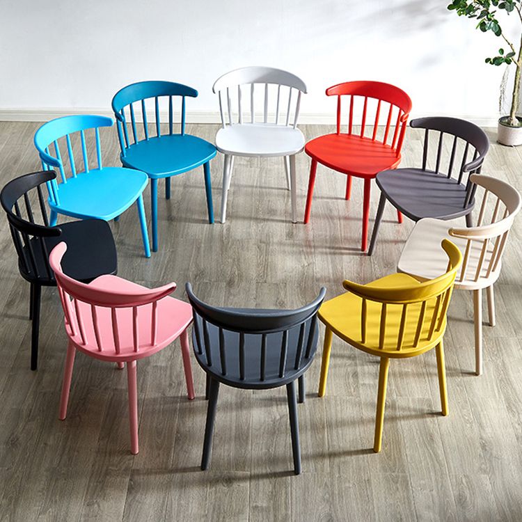 Modern Plastic Indoor-Outdoor Dining Chair Windsor Back Side Chair