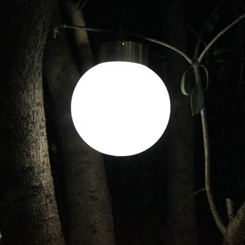 Plastic Sphere LED Suspension Light Minimalism White Solar Pendant Light Fixture for Garden