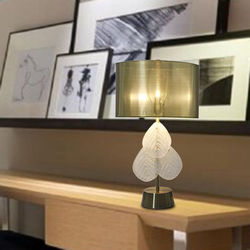 Leaf Shape Desk Light Modernism Hand-Cut Crystal 1 Bulb Night Table Lamp in Gold