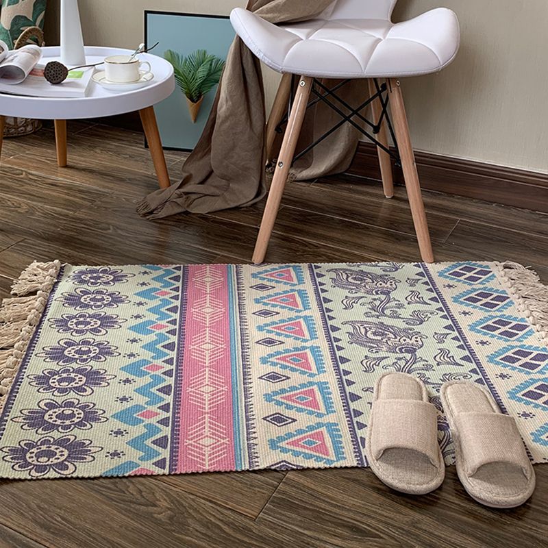 Southwestern Geometric Print Rug Multi-Colored Flax Carpet Hand Twisted Pet Friendly Rug with Fringe for Decoration