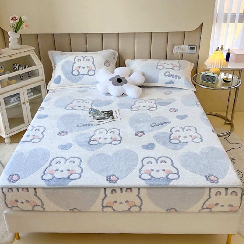 Modern Printed Bed Sheet Set Flannel Winter Pillowcase for Bedroom