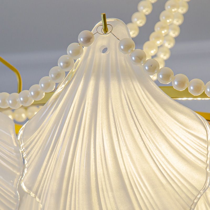 Nordique Shell Shape Chandelier Verre Multi Light Hanging Light en blanc pour chambre à coucher