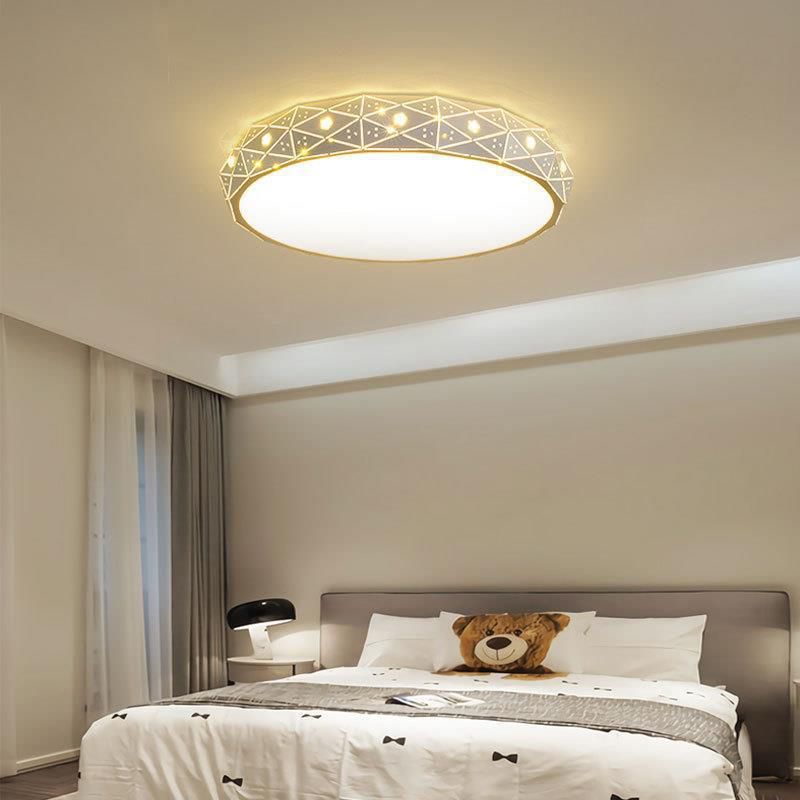 Modern Ceiling Lighting Geometric LED Flush Mount Fixture in White for Living Room