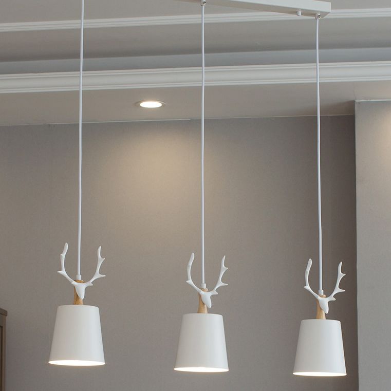 Nordic Style 3-Bulb Hanging Light Deer Decoration Conical Pendant with Metal Shade