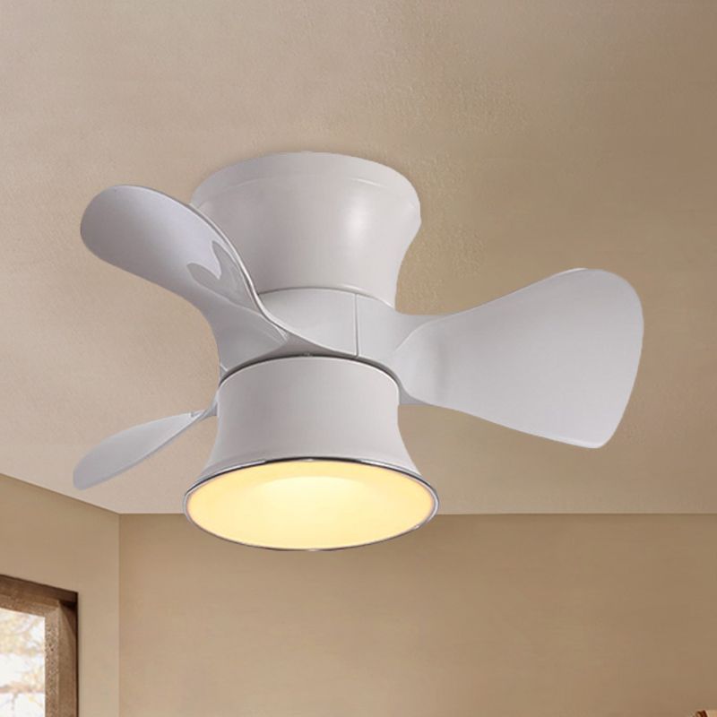 23,5 "W Mont à chasse à l'échelle évasée Ventilateur de plafond à LED blanc / café minimaliste avec 3 lames