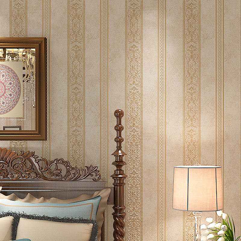 Flower Damask Wallpaper Vintage Non-Woven Material Wall Art in Dark Color, Moisture Resistant