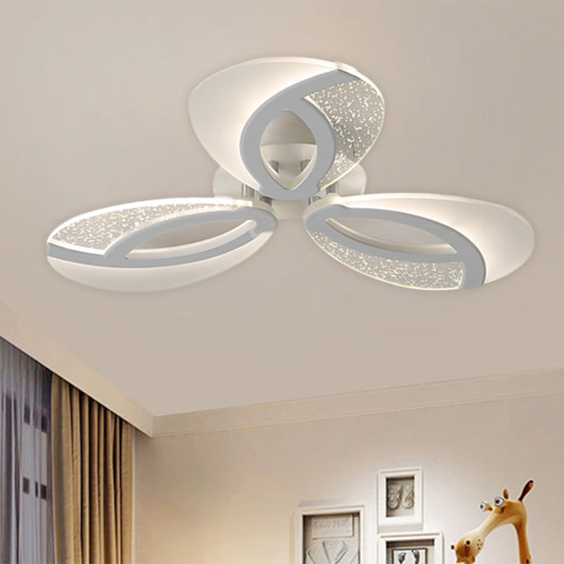 Simple 3/5/9 Lights Flush Mount Light with Acrylic Shade White Fan Ceiling Light Fixture in Warm/White/Natural Light