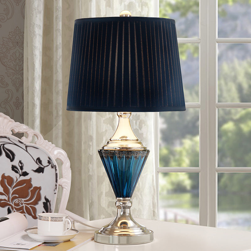 Black Barrel Shade Night Table Lamp Vintage Style Pleated Fabric 1 Bulb Bedroom Desk Light