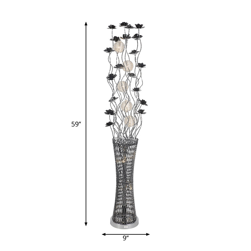 Schwarz-Silber-LED-Stand-up-Lampe Dekorative Aluminiumbaum-ähnliche Bodenbeleuchtung mit Turmform Basis, warmes/weißes Licht