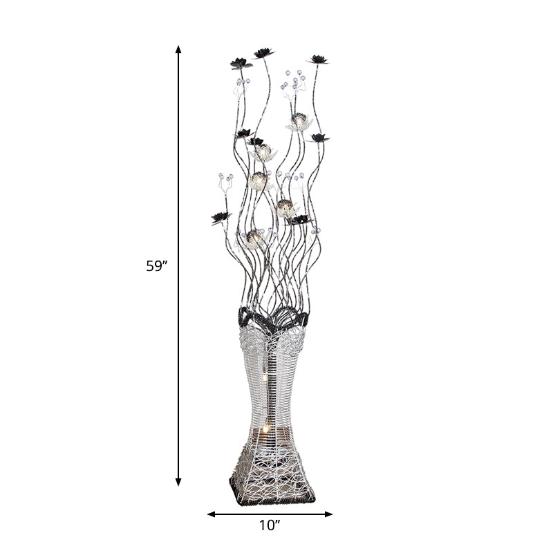 Art Decor Torch-Like Floor Light LED Aluminum Stand Up Lamp Curvy Arm with Floret Decor in Black and Silver