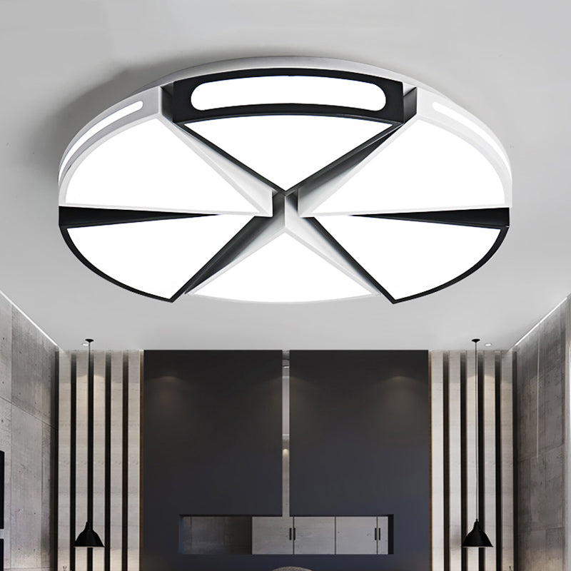 Lampada a Incasso Triangolare con Paralume Rotondo Minimalismo Acrilico Luce Bianca Calda/Luce LED a Sospensione a Incasso per Soggiorno in Nero/Bianco, 16"/19,5"/23,5" W