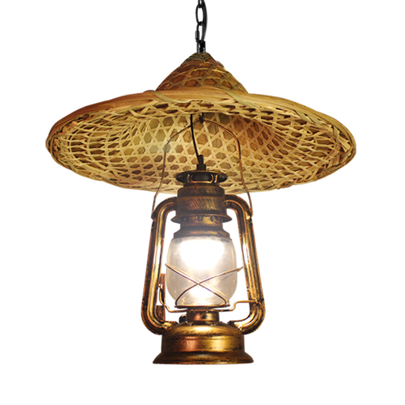 Ombre de lanterne en métal Hanging Light Country Style 12 "/23.5" W 1 Éclairage de pendentif beige bulbe avec design de chapeau en rotin