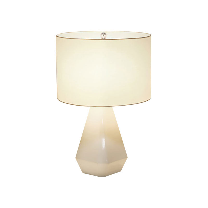 Lectura de lectura de tambor Light Modernism Fabric 1 Light Desk Light in White para dormitorio