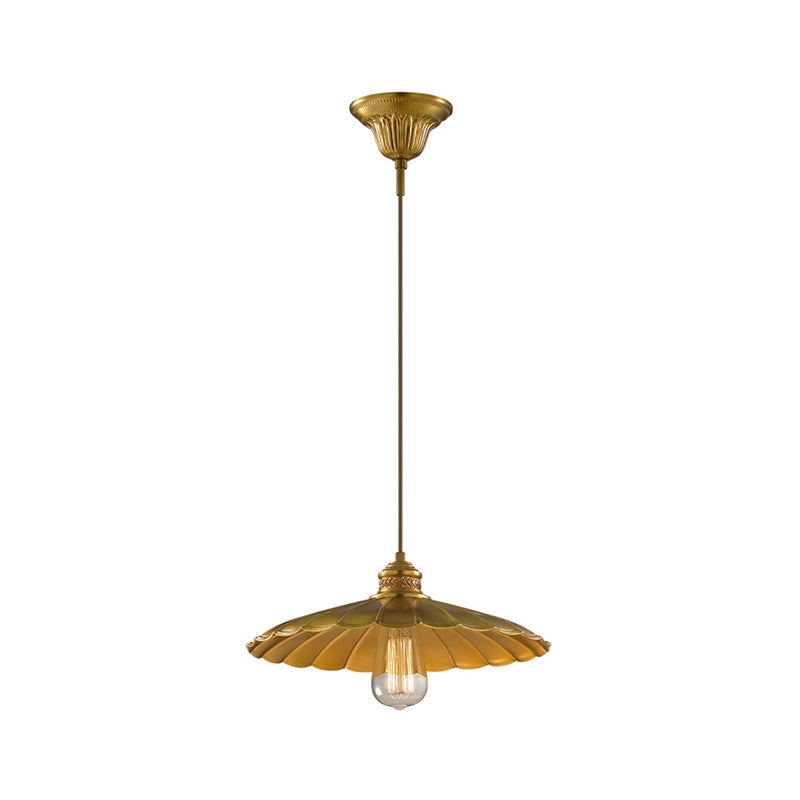 1 Light Pendant Lamp Vintage Style Scalloped Shade Metal Suspension Light in Brass for Farmhouse