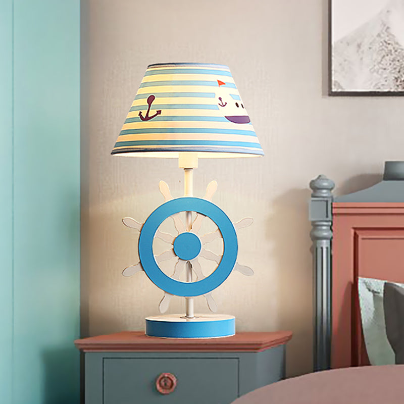 Tissu étude conique Light Kids 1-Bulb Blue Reading Livre lampe avec Rudder Base pour chambre à coucher