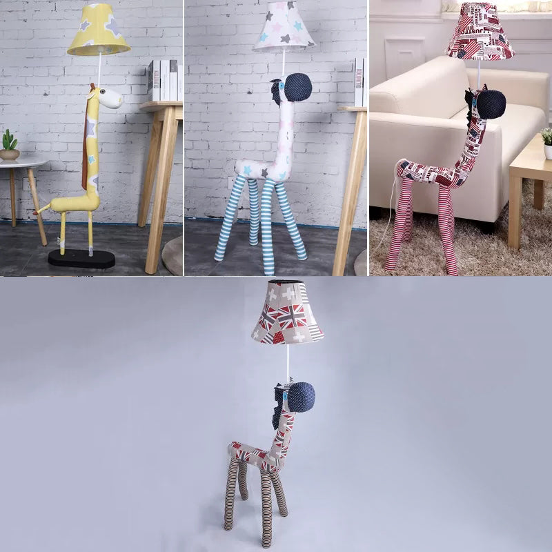 Plancherie à manger à animaux hauts tissu léger 1 léger joli lampadaire avec nuance effilée