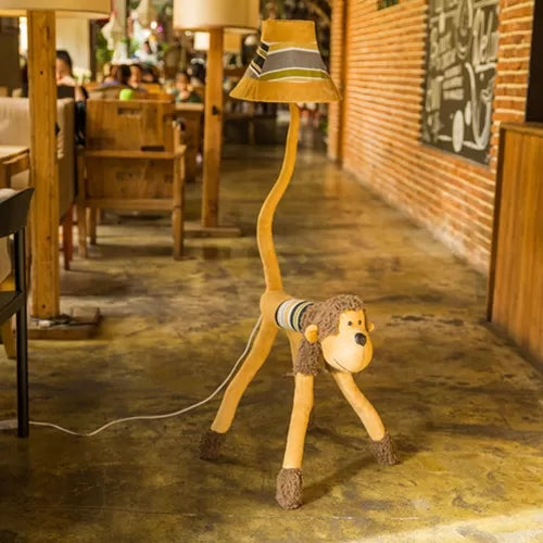 Tienda de restaurantes de lámpara de babilla de tela 1 cabeza moderna linda luz de piso con sombra trapezoide