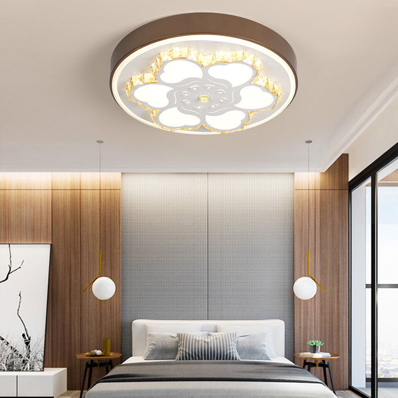 Brown/White Circular Ceiling Light Modern Crystal LED Ceiling Mount Light with Acrylic Flower Pattern in White/3 Color Light