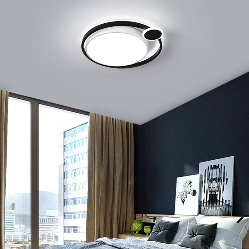 Black/White Orbit Flush Mount Lamp Nordic Metal 15"/18"/21.5" LED Ceiling Mounted Light for Bedroom in Warm/White