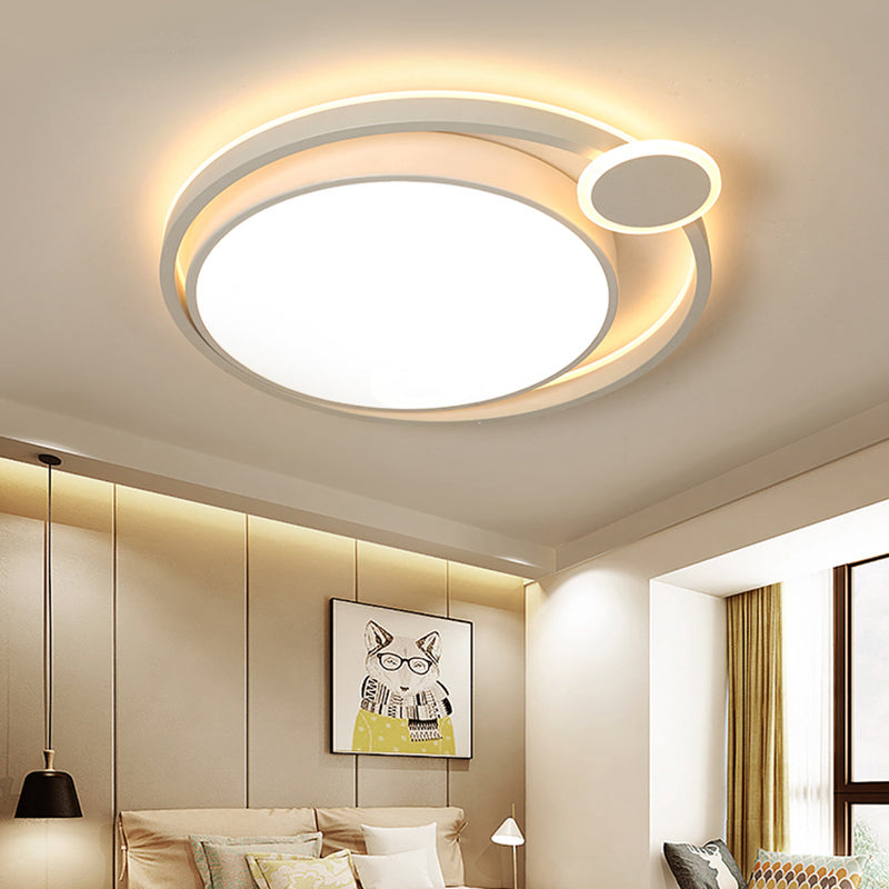 Zwart/Wit Orbit Flush Mount Lamp Nordic Metal 15"/18"/21.5" LED Plafond Opgezette Licht voor Slaapkamer in Warm/Wit