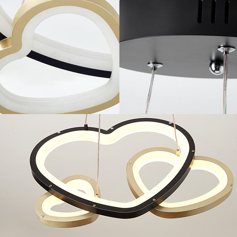 Acrylic Heart-Shaped Chandelier Pendant Light Modern 3-Head LED Hanging Lamp in Black and Gold