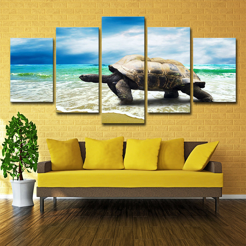 Contemporary Turtle Art Print Blue and Grey Beach Scenery Wall Decoration for Home