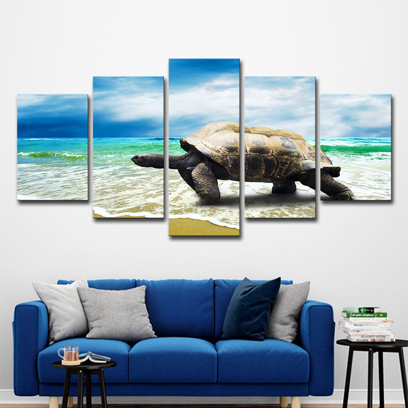 Contemporary Turtle Art Print Blue and Grey Beach Scenery Wall Decoration for Home