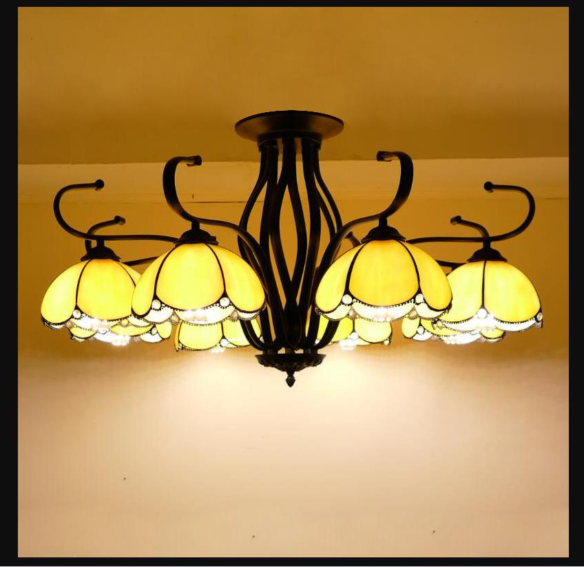 Black Scalloped Hanging Chandelier Baroque 6/8 Lumières Blanc / Jaune / Blue Glass Pendante Light Kit pour le salon