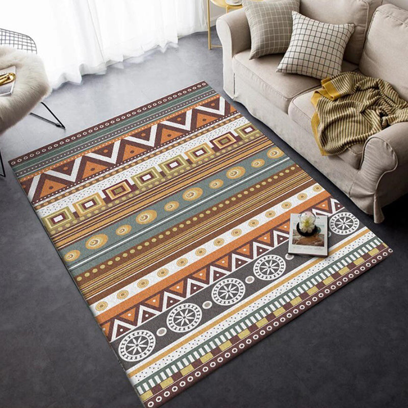 Tapis tribal marron polyester géométrique et motif rayé tapis de support sans glissement lavable pour le salon