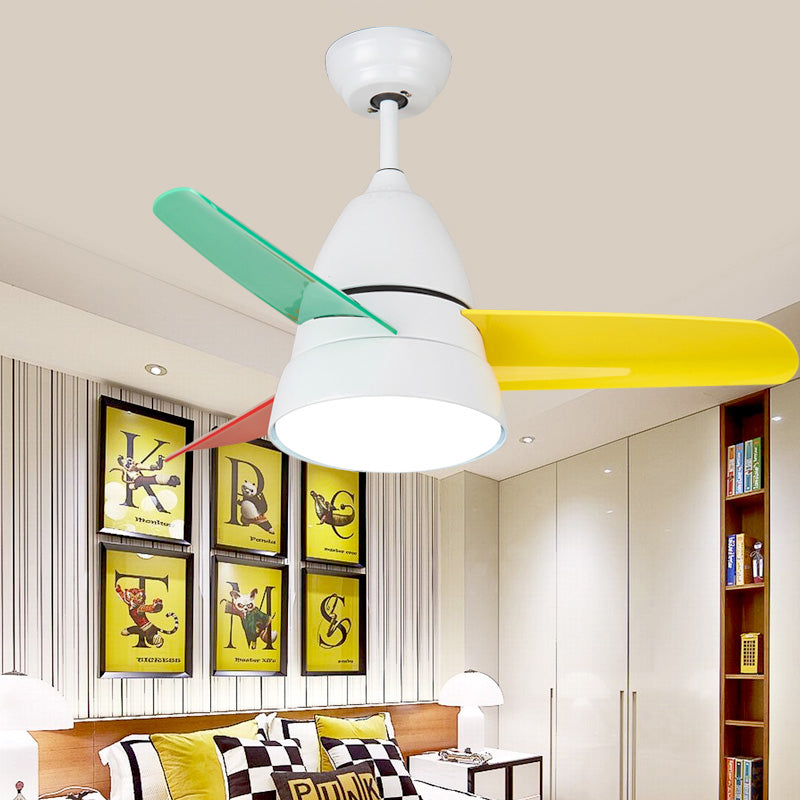 36 "Largeur LED chambre suspendue à la lampe de la lampe de la lampe noire / argent / blanc semi-plafond plafonnier avec une teinte acrylique halo, 3 lames colorées