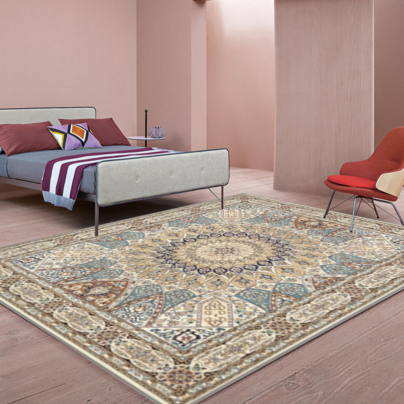 Brown Bedroom Rug Moroccan Medallion Pattern Area Rug Polyester Anti-Slip Machine Washable Carpet