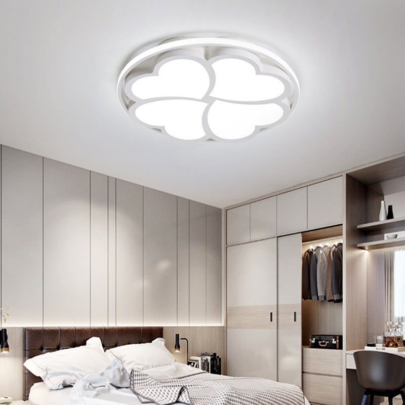 Heart-Shaped Flush Mount Light Simple Acrylic LED Bedroom Ceiling Lamp in White Light