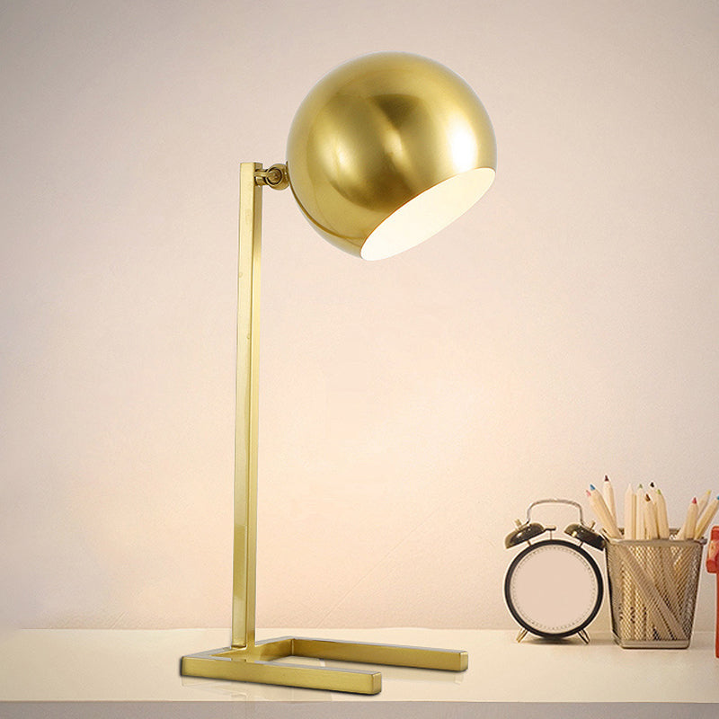 1-Head Global Table Light Traditional Gold Metallic Nightstand Lighting for Study Room