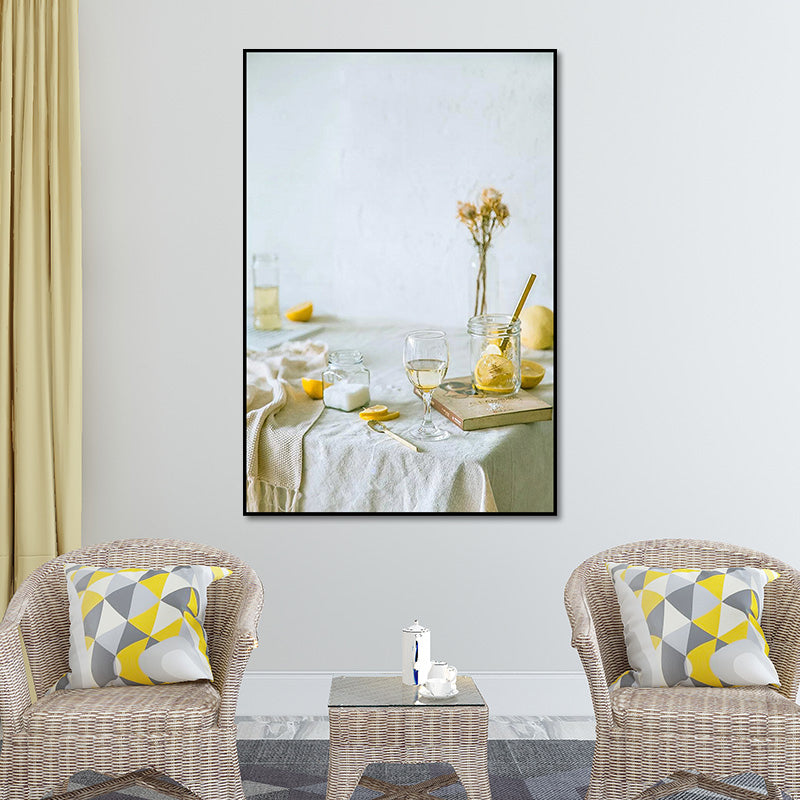 Juice Making Wall Art Modernist Textured Girls Bedroom Canvas Print in Soft Color