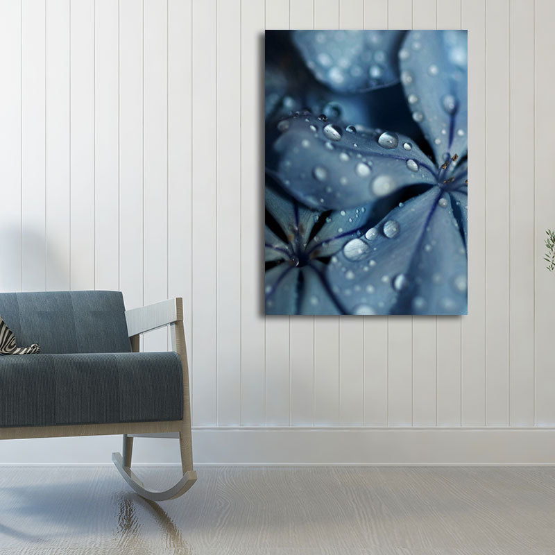 Leaf with Dew Canvas Art Nordic Textured Living Room Wall Decoration in Soft Color