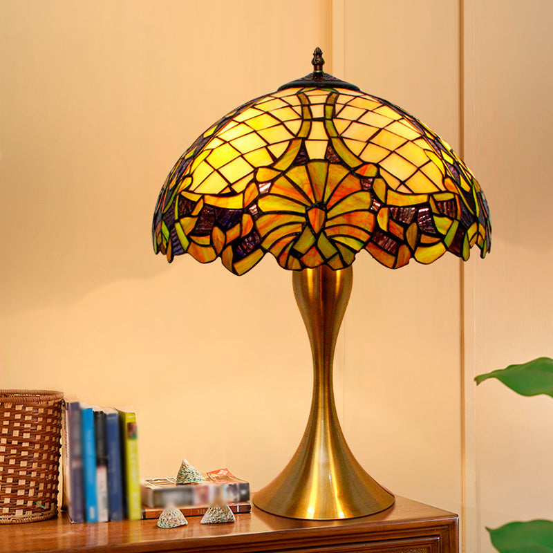 Hand Cut Glass Brass Table Lighting Domed 1 Light Baroque Nightstand Lamp with Pull-Chain Switch