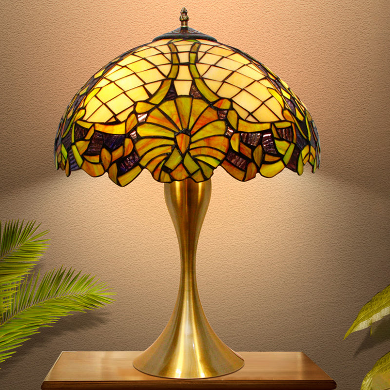 Hand Cut Glass Brass Table Lighting Domed 1 Light Baroque Nightstand Lamp with Pull-Chain Switch