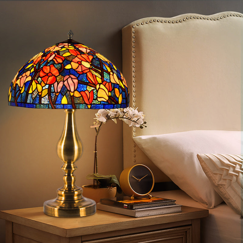 Tiffany Glass Brass Table Lamp Domed 1 Light Classic Night Lighting with Magnolia Pattern