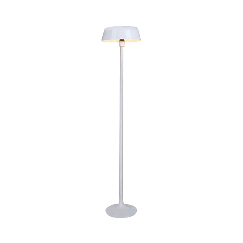 Schwarz/weiß glatte Trommelstehlampe Minimalismus Stil 3 Lichter Metallbodenbeleuchtung für Wohnzimmer