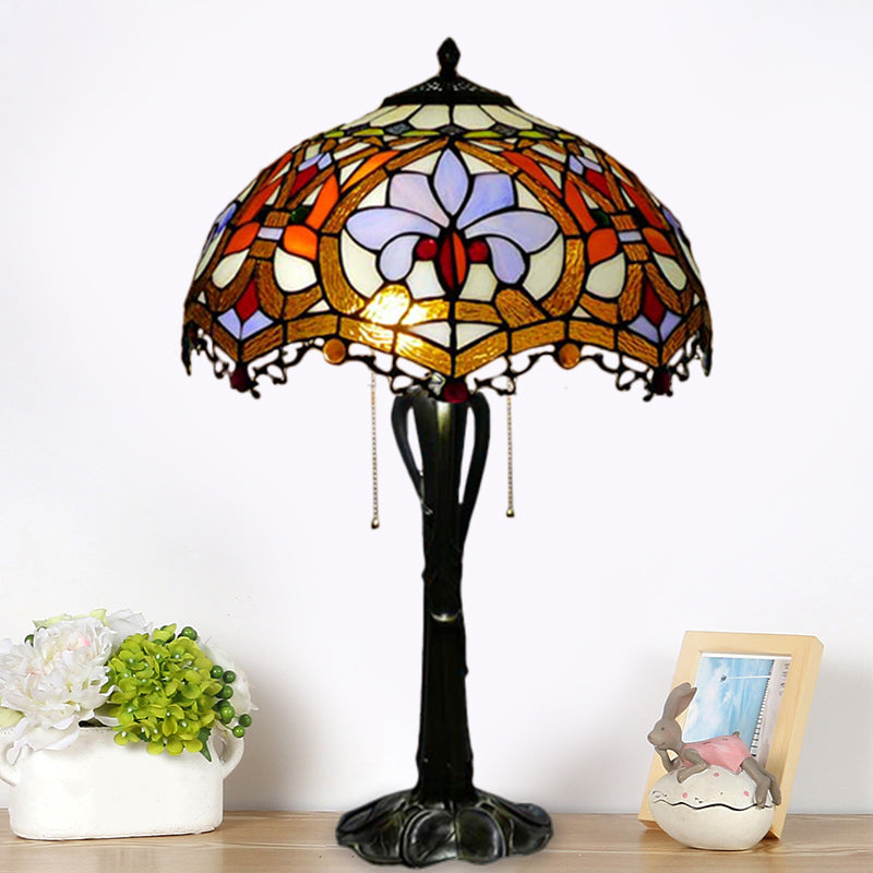 Cone/Dome Nightstand Lighting Victorian Cut Glass 2-Head Gold Pull Chain Table Lamp with Blossom Pattern