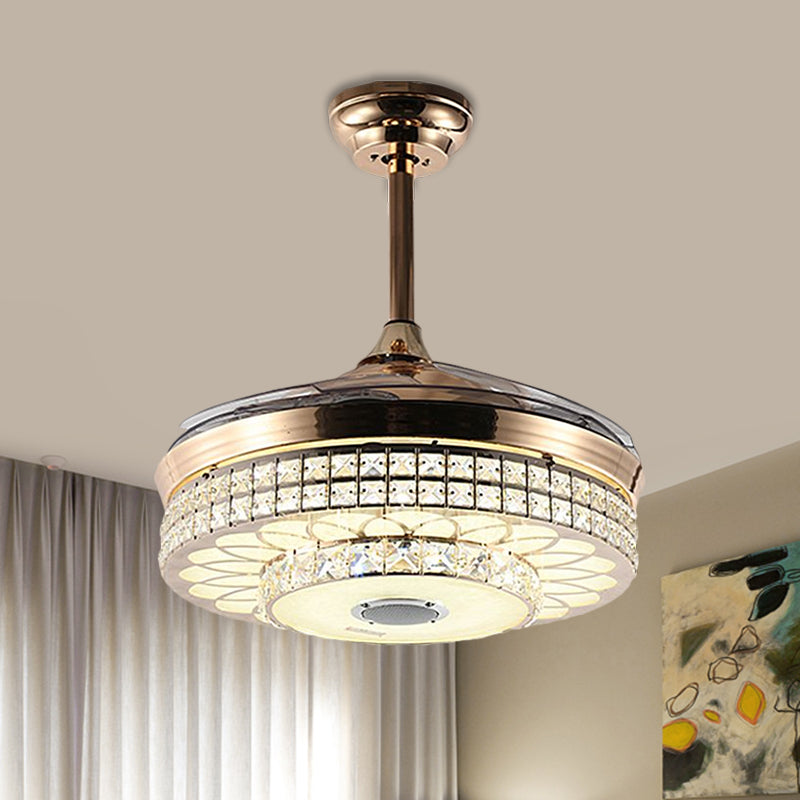 LED Parlor Hangende ventilator Licht Modern Gold 4 Blades Semi Flush Light met ronde gefacetteerde kristalschaduw, 19 "W