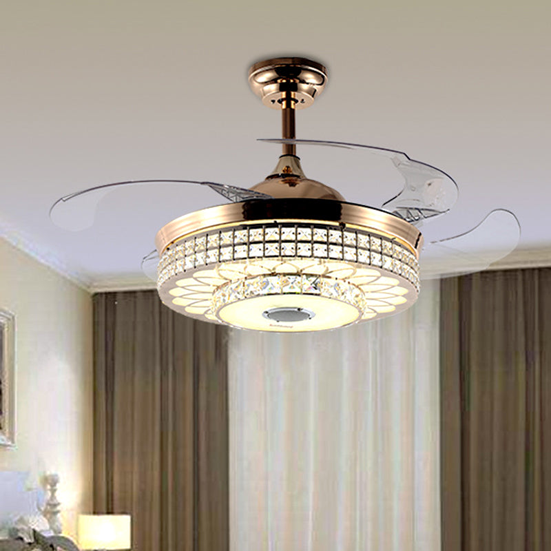 LED Parlor Hangende ventilator Licht Modern Gold 4 Blades Semi Flush Light met ronde gefacetteerde kristalschaduw, 19 "W