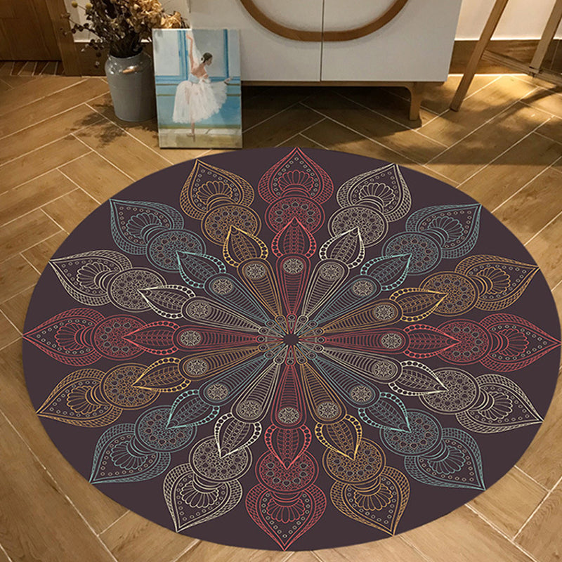 Tapis de motif floral marocain tapis de polyester multicolore.