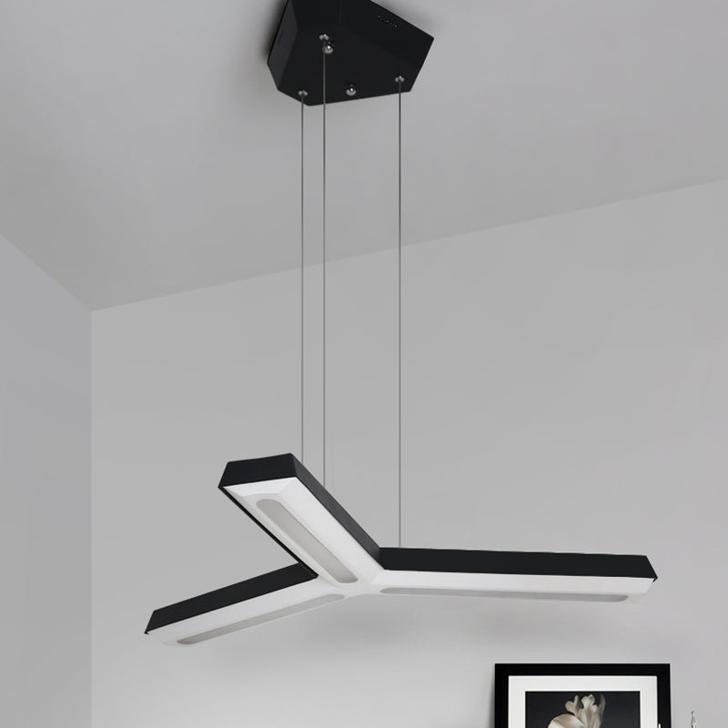 Pendante légère moderne avec plafond de plafond à LED à l'abri en métal en métal pour le bureau