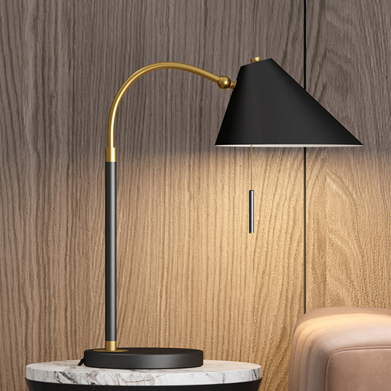 Minimal 1 Bulb Night Table Light Black/White Conic Pull Chain Nightstand Lamp with Metal Shade