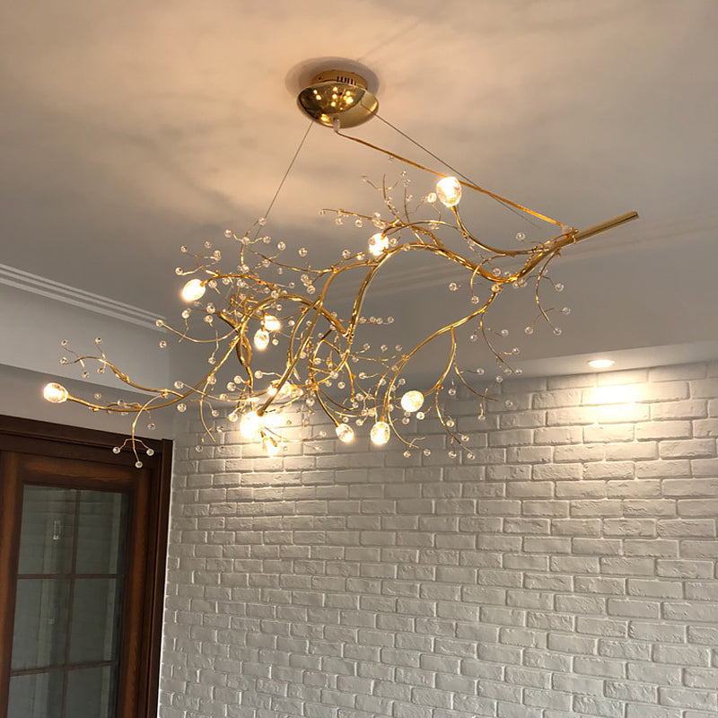 Chandelier de branche mince métallique avec perle en cristal 10 lumières Lumière de suspension romantique pour la boutique